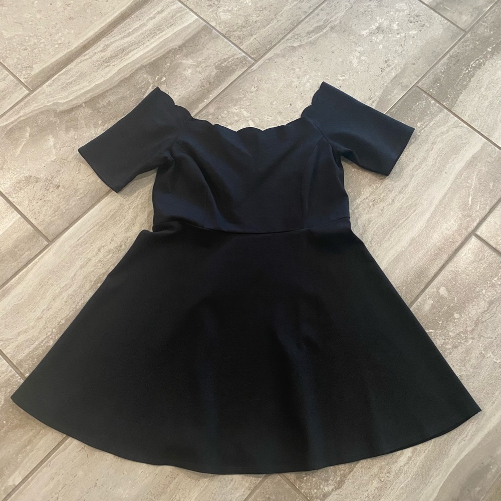 Off Shoulder Mini Dress - Picture 3 of 7